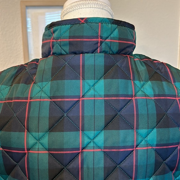 St John's Bay | Women's Winter  Plaid Quilted Vest | Size Med - Picture 10 of 12